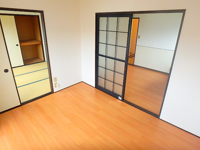 物件内観写真7　(居室)