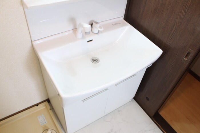 物件内観写真11　(洗面)