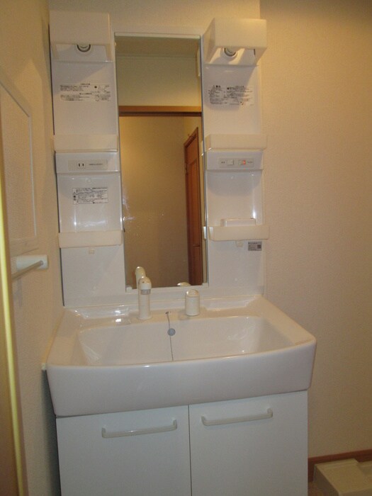 物件内観写真10　(洗面)