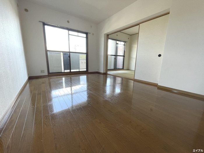 物件内観写真8　(居室)