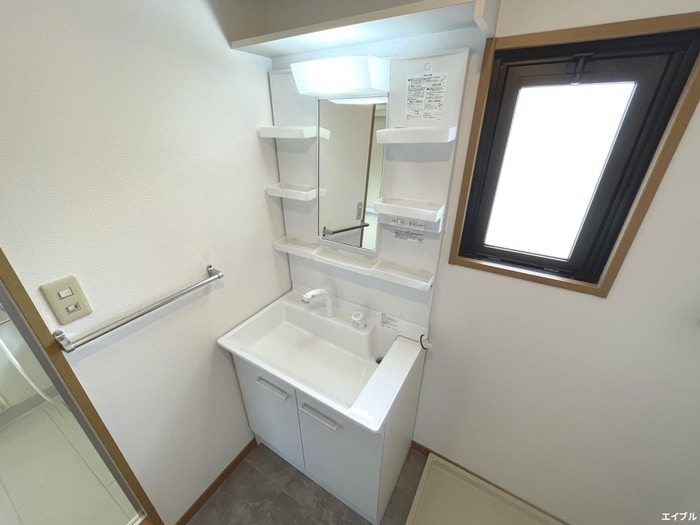 物件内観写真15　(洗面)