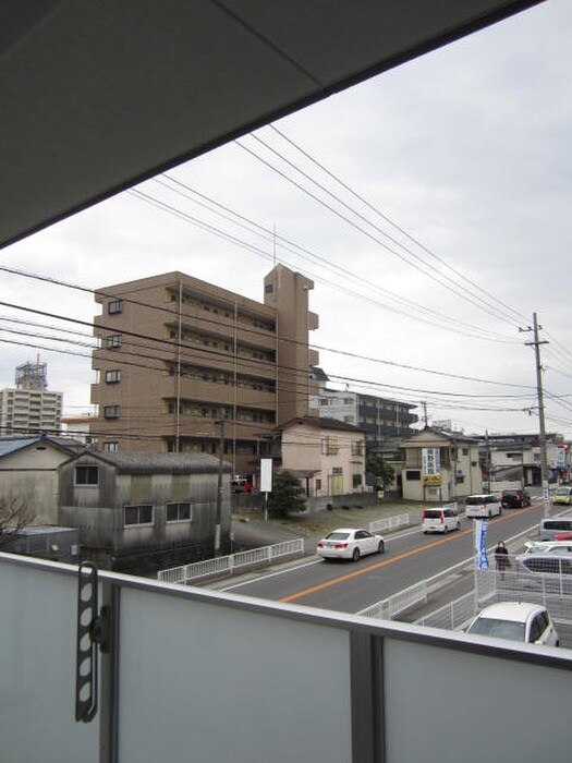 物件内観写真15　(室内からの展望)