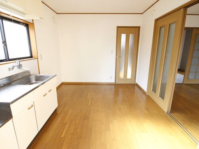 物件内観写真16　(居室)