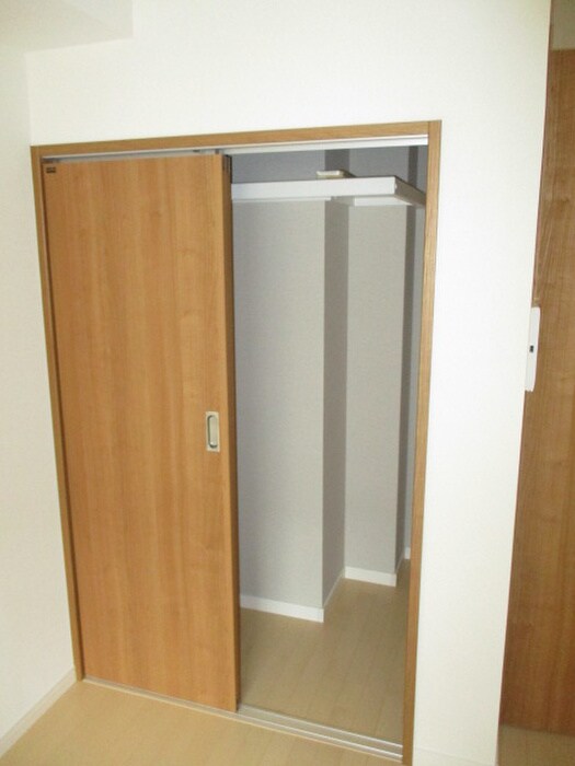 物件内観写真9　(収納)