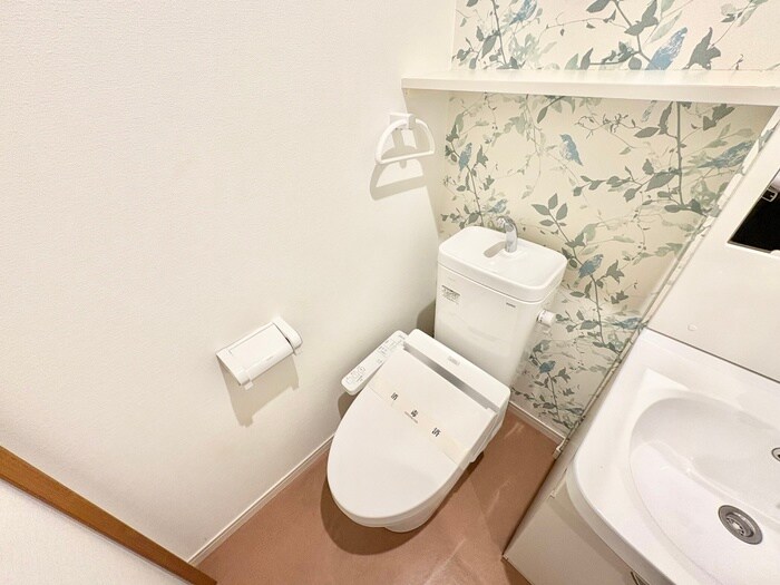 物件内観写真11　(トイレ)