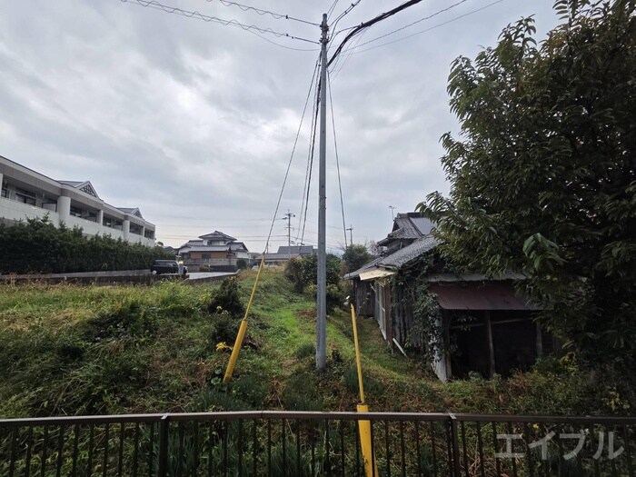 物件内観写真19　(室内からの展望)