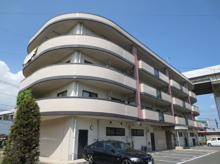 ラクシャリー八重洲外観写真