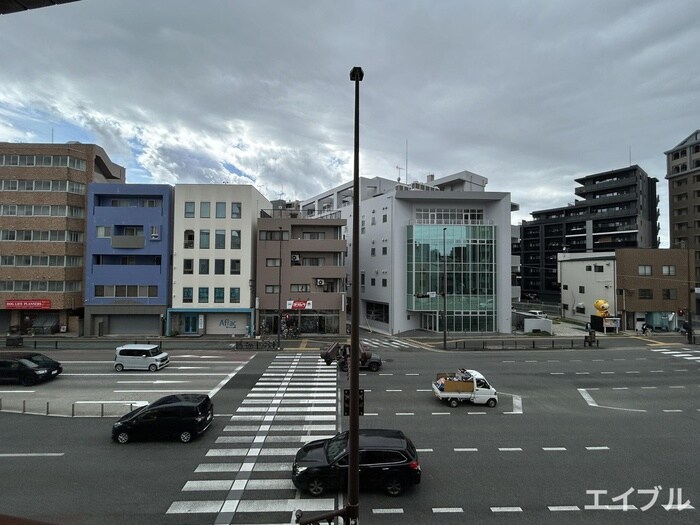 物件内観写真17　(室内からの展望)