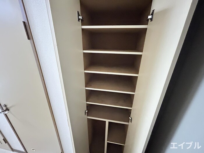 物件内観写真20　(靴箱)