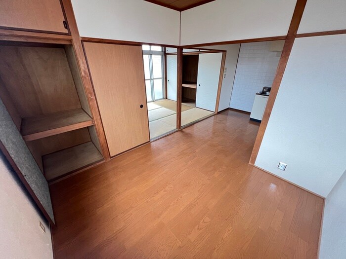 物件内観写真5　(居室)