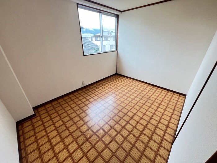 物件内観写真6　(居室)