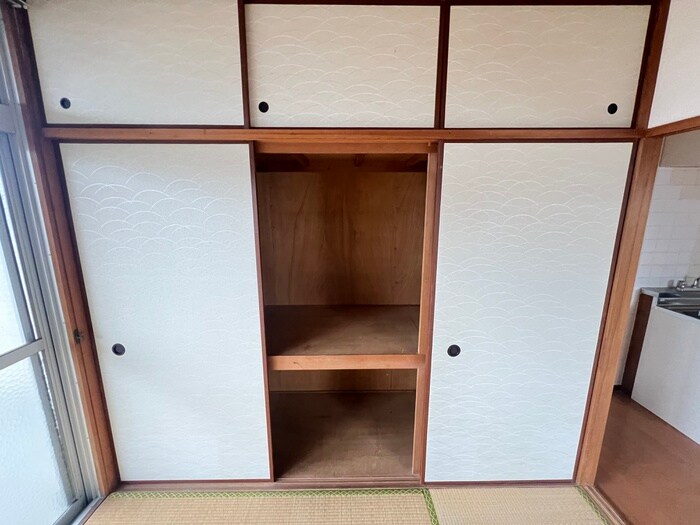 物件内観写真12　(収納)