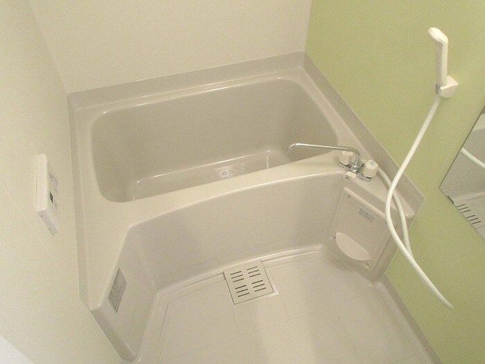 物件内観写真10　(バス／シャワールーム等)