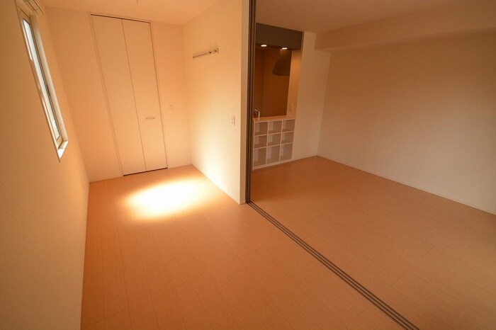 物件内観写真6　(居室)