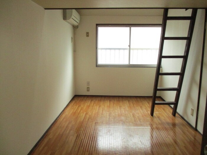 物件内観写真12　(居室)