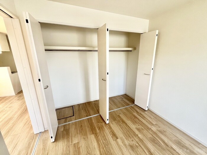 物件内観写真9　(収納)