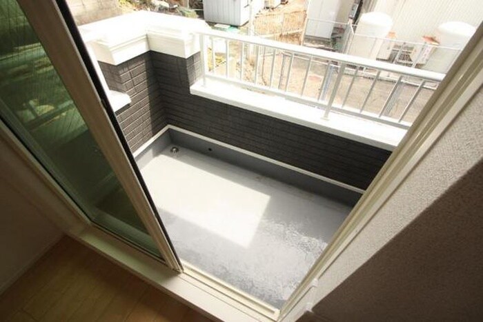 物件内観写真9　(ベランダ・バルコニー)