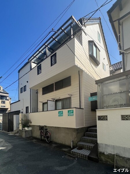 ロフテイ西唐人外観写真