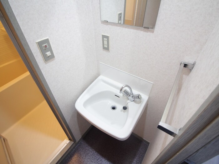 物件内観写真14　(洗面)