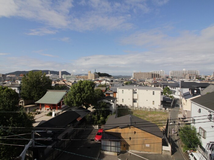 物件内観写真22　(室内からの展望)