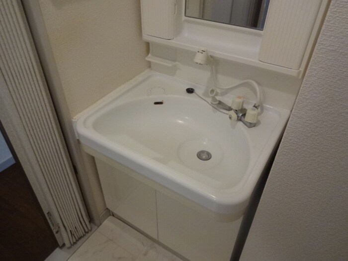 物件内観写真6　(洗面)