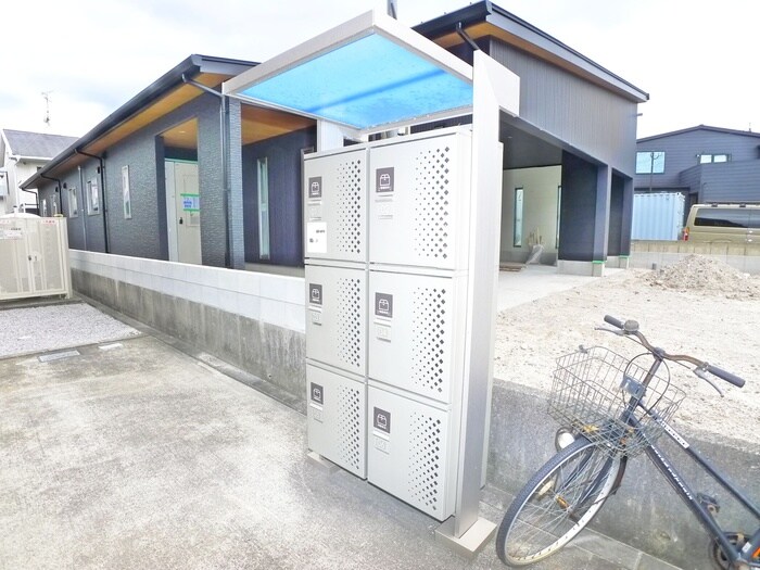 物件外観写真2　(建物設備)