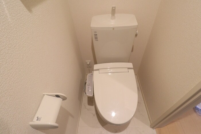 物件内観写真10　(トイレ)