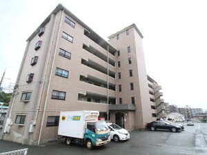 グランドヒル野中外観写真
