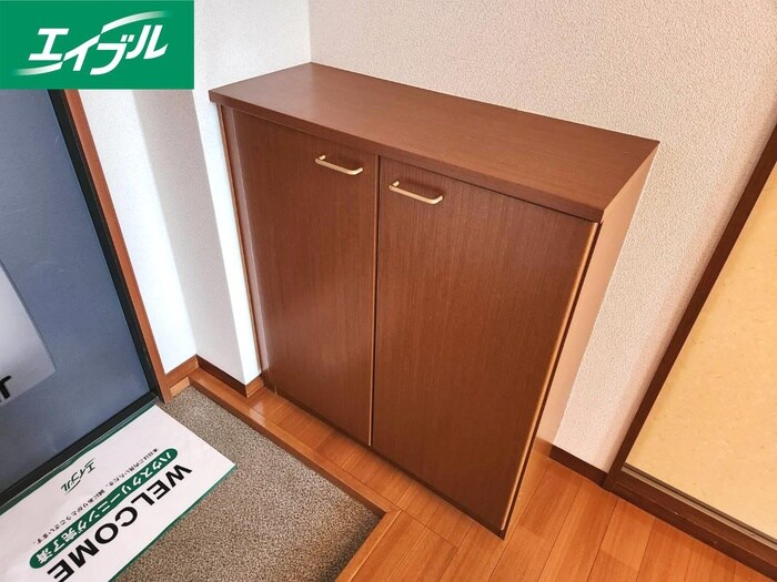 物件内観写真16　(靴箱)