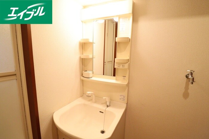 物件内観写真11　(洗面)