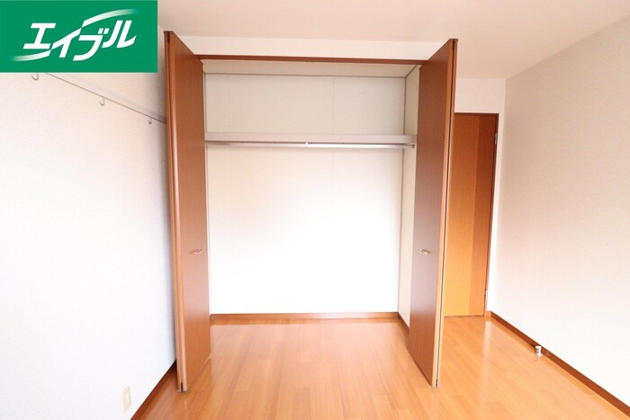 物件内観写真13　(収納)