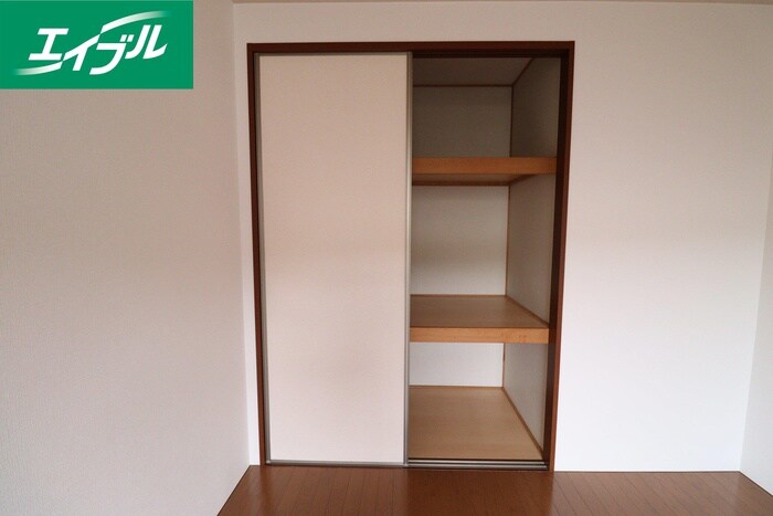 物件内観写真17　(収納)