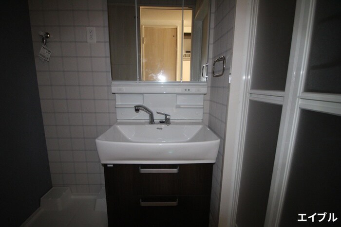 物件内観写真11　(洗面)