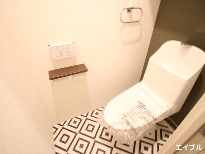 物件内観写真11　(トイレ)