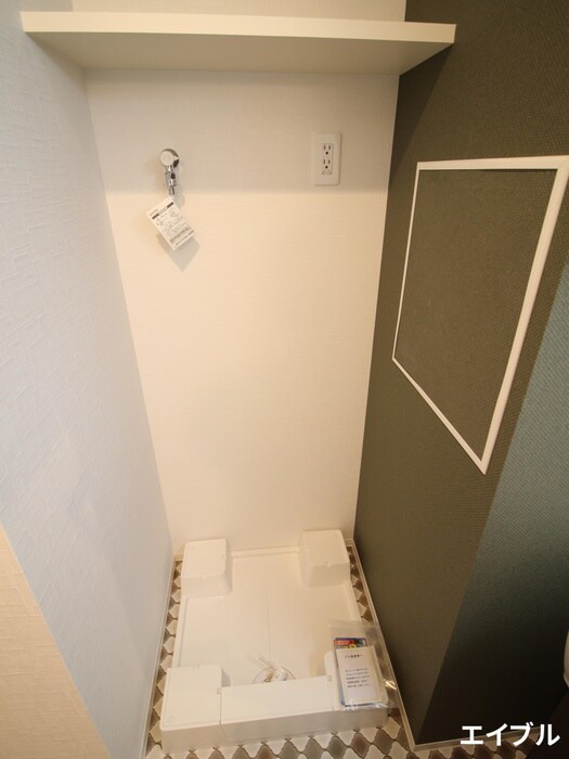 物件内観写真17　(洗濯機置場)