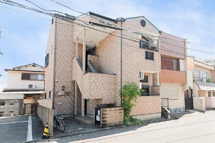 物件外観写真1　(外観写真)