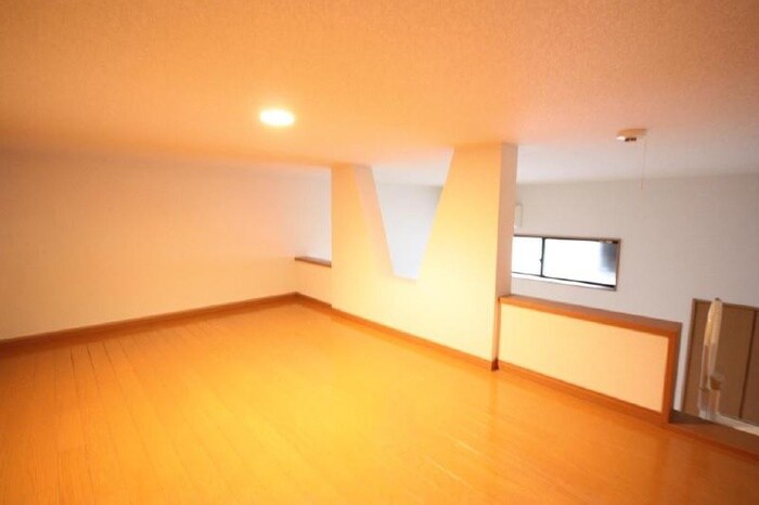 物件内観写真5　(ロフト)