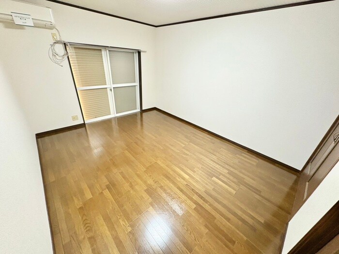 物件内観写真6　(居室)