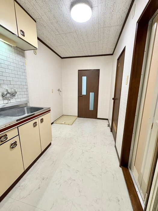 物件内観写真8　(キッチン)