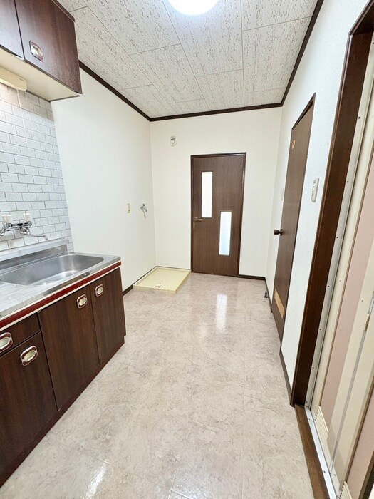 物件内観写真8　(キッチン)