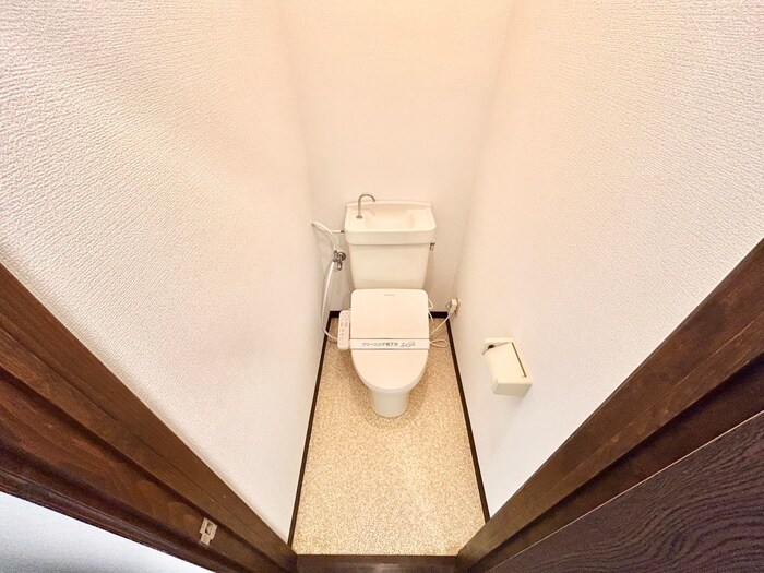 物件内観写真9　(トイレ)