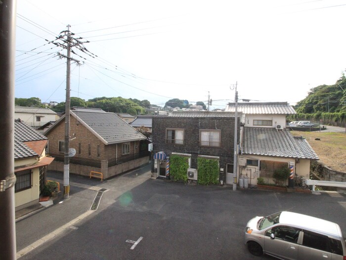 物件内観写真10　(室内からの展望)