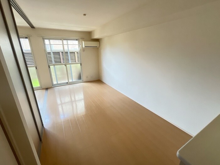 物件内観写真5　(居室)