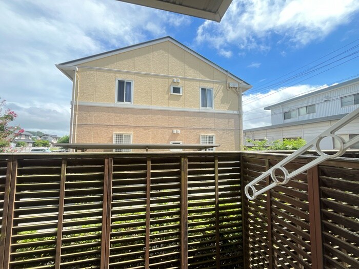 物件内観写真15　(室内からの展望)