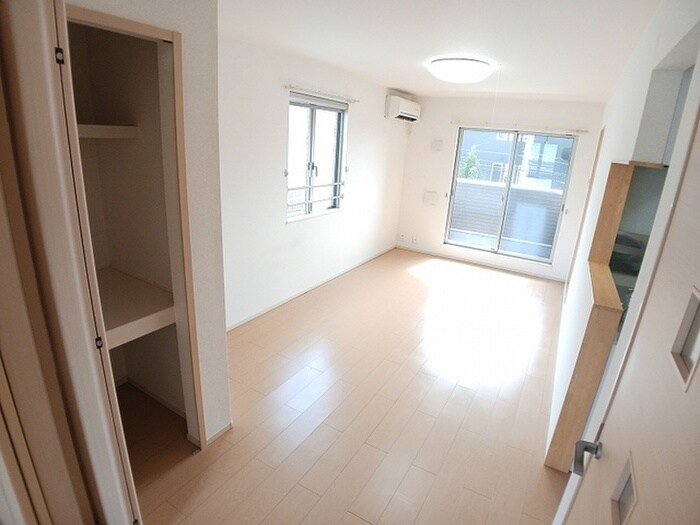 物件内観写真9　(収納)