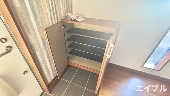 物件内観写真16　(靴箱)