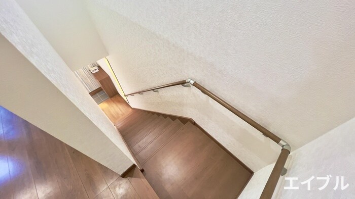 物件内観写真17　(廊下)