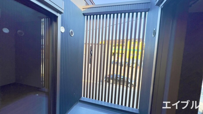 物件内観写真22　(室内からの展望)