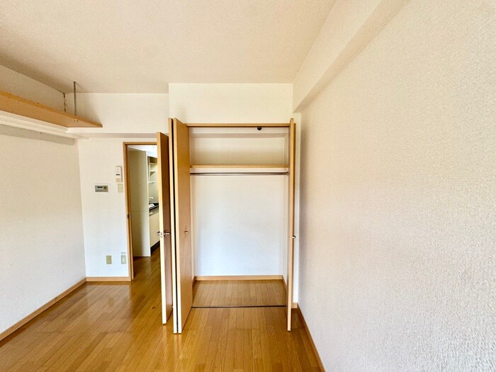 物件内観写真12　(収納)