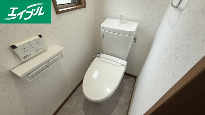 物件内観写真9　(トイレ)